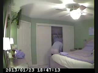 Peidetud kaamera sisse voodi tuba kohta minu mum tabatud suur masturbatsioon