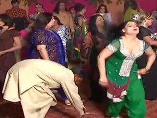 Νέος απίστευτος flirty mujra χορός 2019 γυμνός/ή mujra χορός 2019 #hot #sexy #mujra #dance