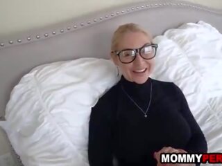 Big butt stepmommy and stepson sex clip